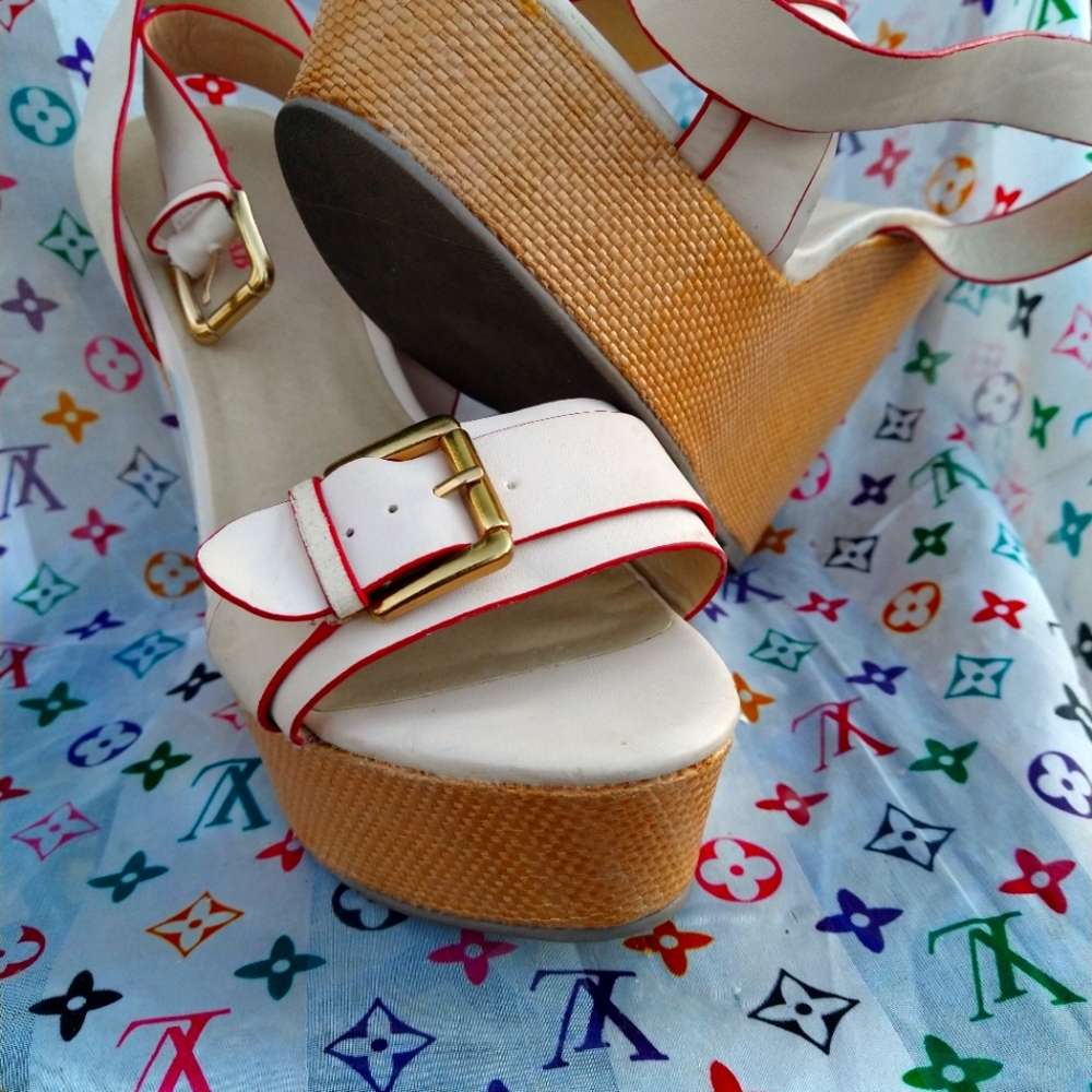 beige JustFab stylish heels